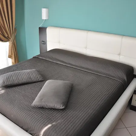 Hotel Vivas Durrës Zewnętrze zdjęcie